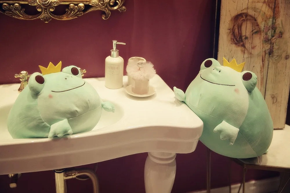 Royalkie: Royal Frog Plush for Magical Baby Moments