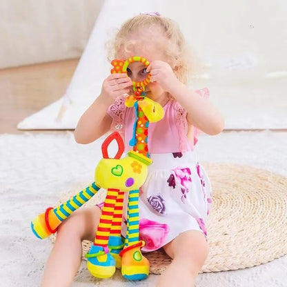 Girattle: Animal-Themed Hanging Sensory Toy for Baby Stimulation