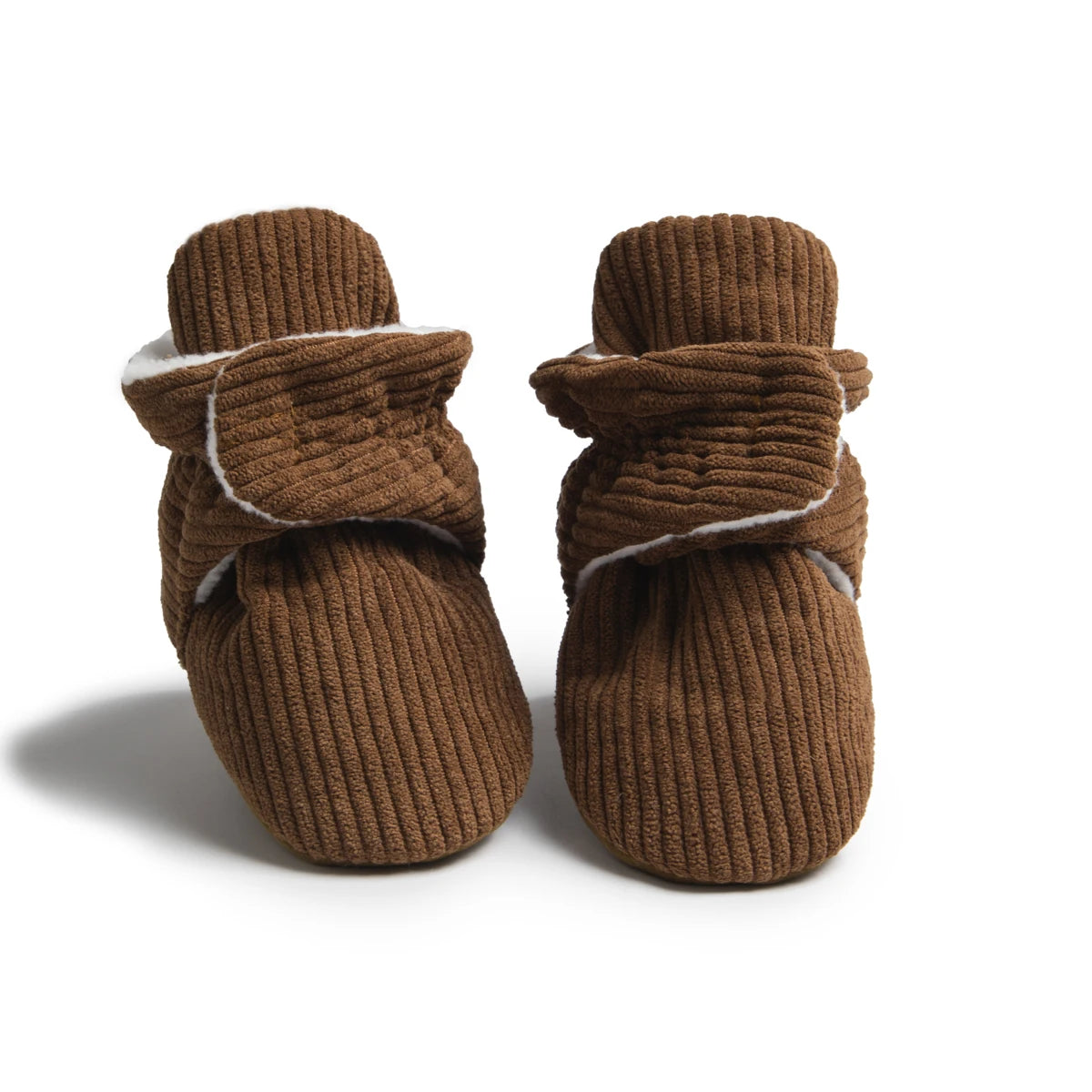 Winttery: Cozy Fleece-Lined Baby Shoe for Cold-Weather Comfort