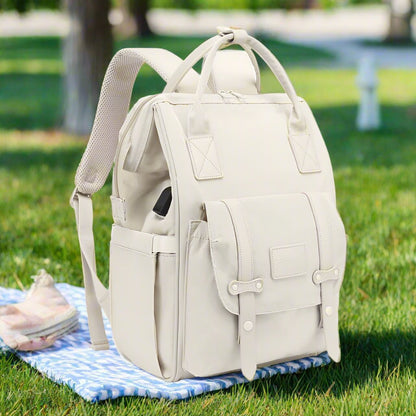 Snugroo: Minimalist, Spacious, and Parent-Friendly Diaper Bag