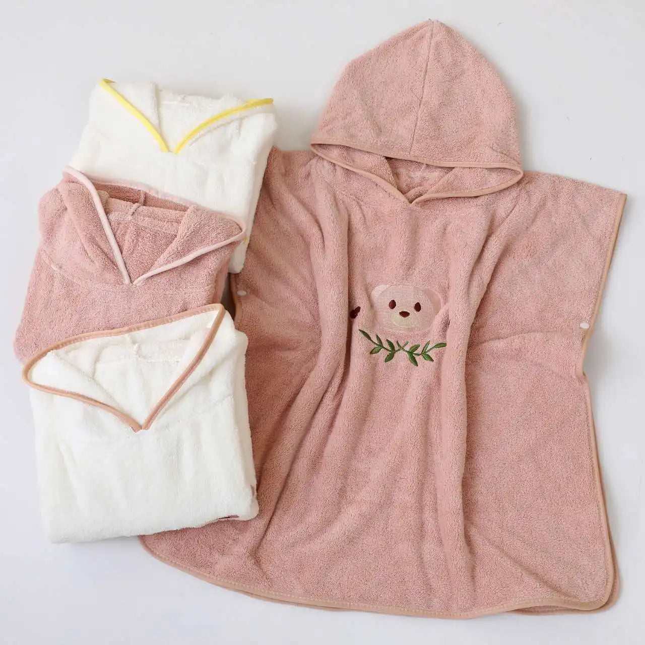 Cocooni: Ultra-Soft Hooded Baby Towel for Maximum Comfort