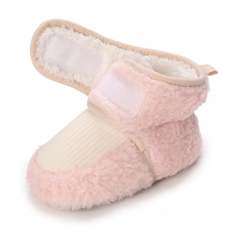 Woudz: Adorable and Cozy Baby Winter Boots with Animal Patch