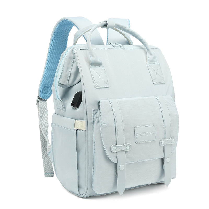 Snugroo: Minimalist, Spacious, and Parent-Friendly Diaper Bag