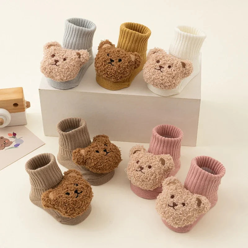 Beroma: Adorable Animal-Inspired Baby Sock with All-Season Comfort