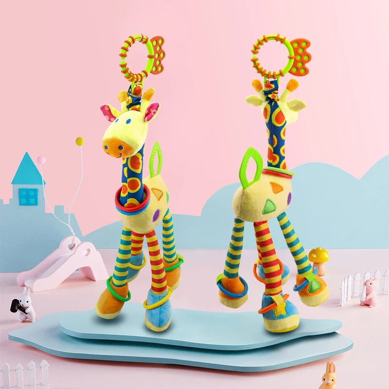 Girattle: Animal-Themed Hanging Sensory Toy for Baby Stimulation