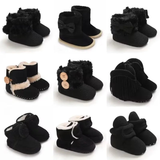 Muhz: Sleek, All-Black Baby Winter Boots with Straps