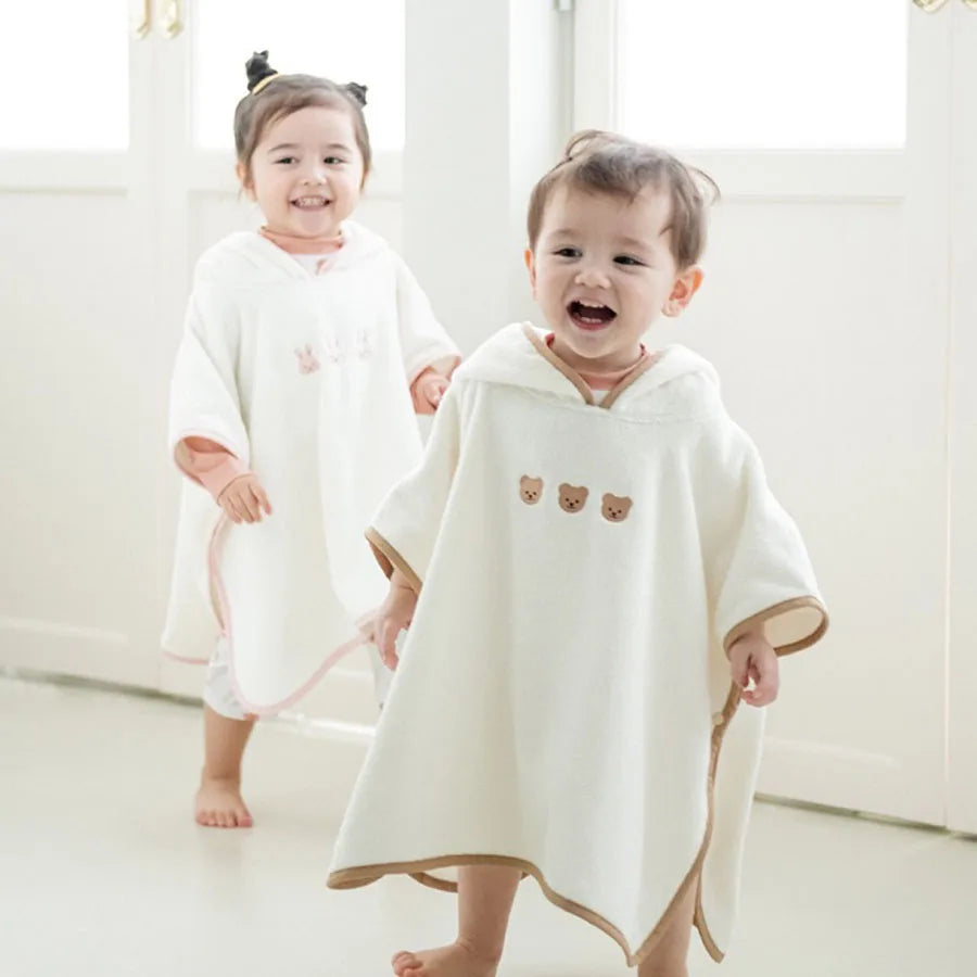 Cocooni: Ultra-Soft Hooded Baby Towel for Maximum Comfort