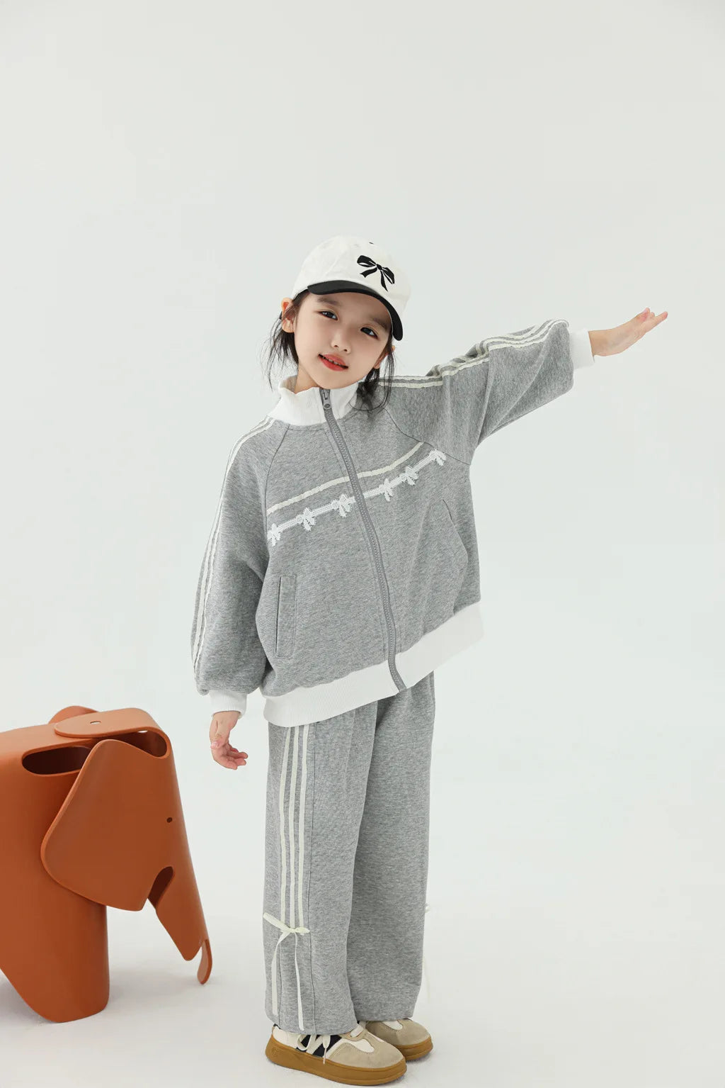 Zippie: Warm, Stylish Winter Set for Little Explorers