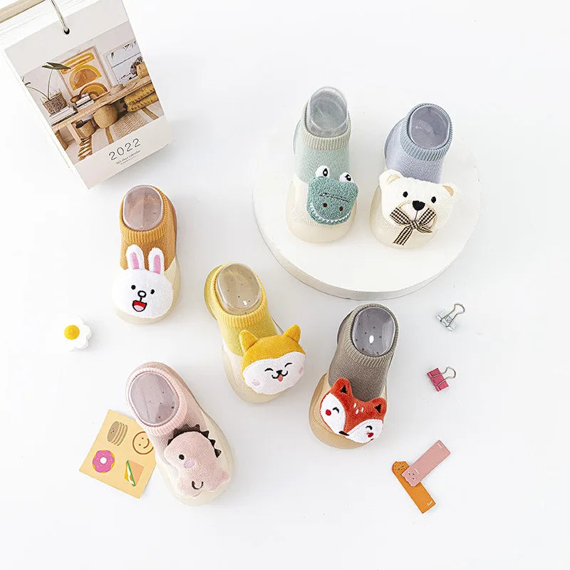 Bambini: Adorable Animal-Inspired Baby Shoe with All-Season Comfort