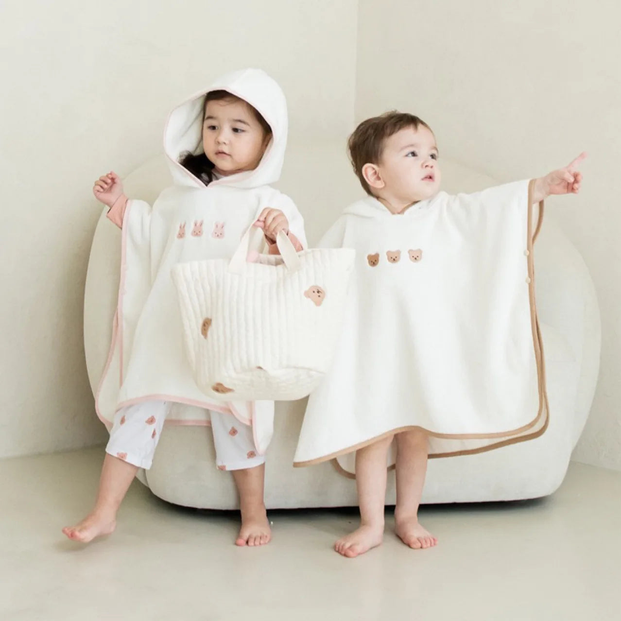 Cocooni: Ultra-Soft Hooded Baby Towel for Maximum Comfort