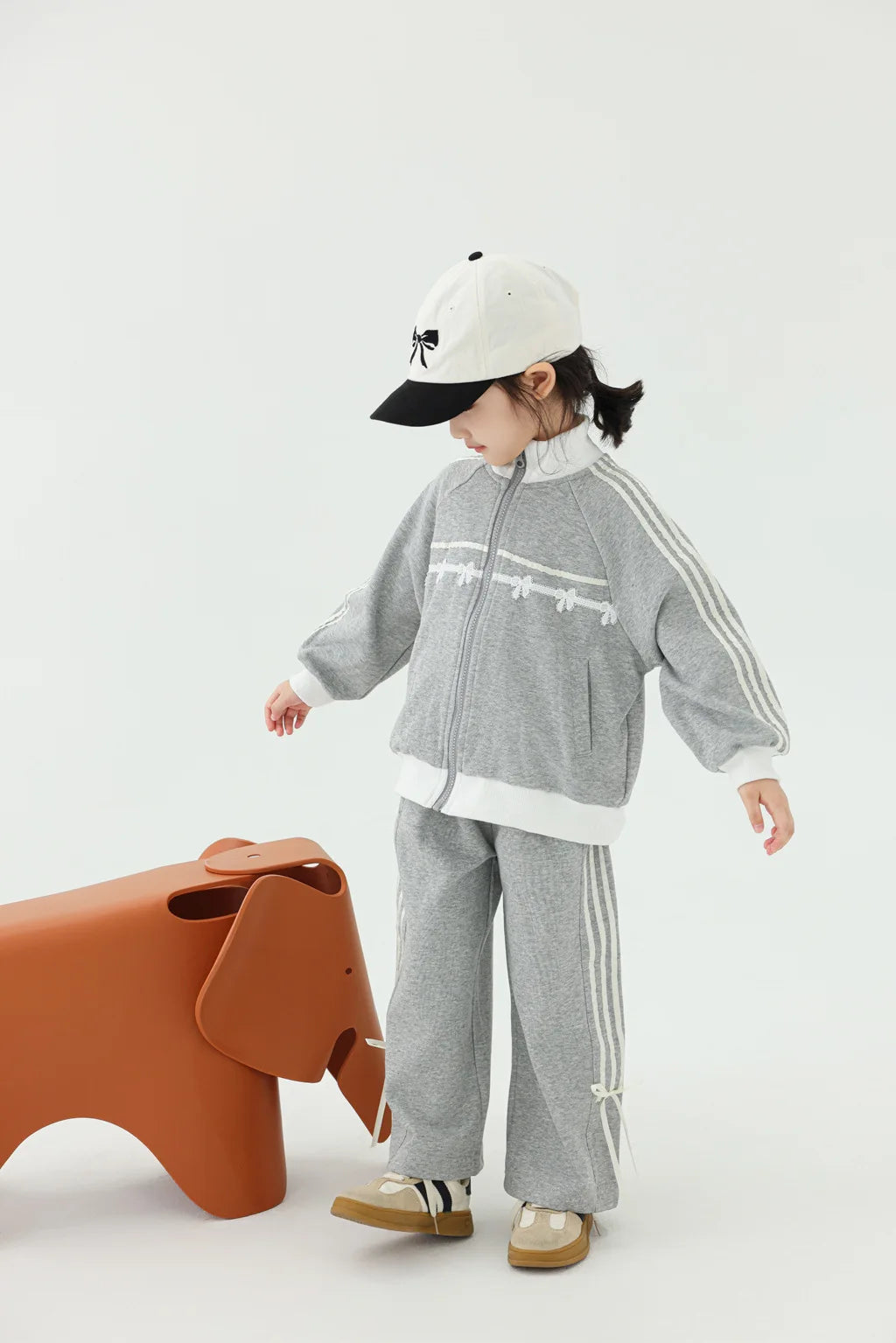 Zippie: Warm, Stylish Winter Set for Little Explorers