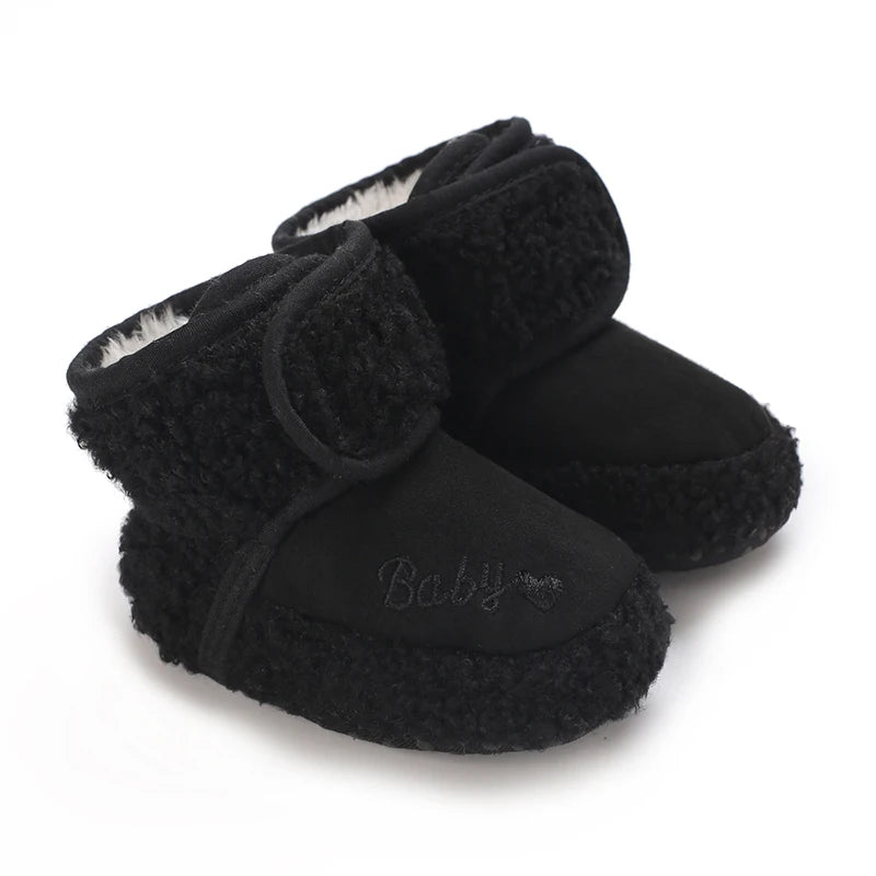 Muhz: Sleek, All-Black Baby Winter Boots with Straps