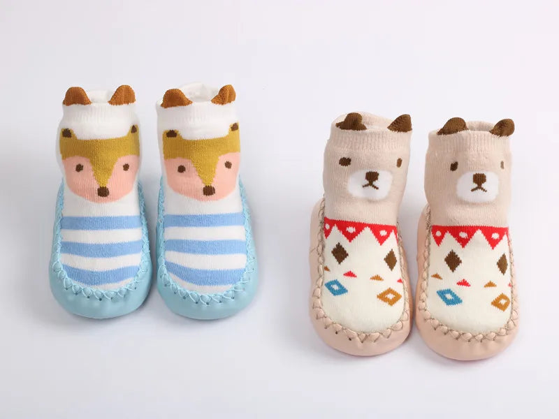 Cozzi: Adorable Animal-Inspired Baby Shoe with All-Season Comfort