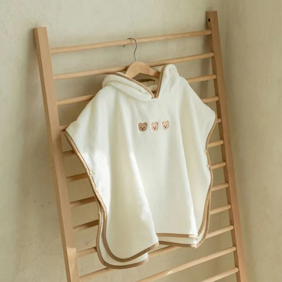 Cocooni: Ultra-Soft Hooded Baby Towel for Maximum Comfort