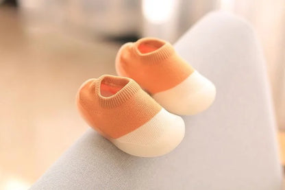 Jibbi: All-Season Baby Shoe with Snug, Sock-Like Comfort