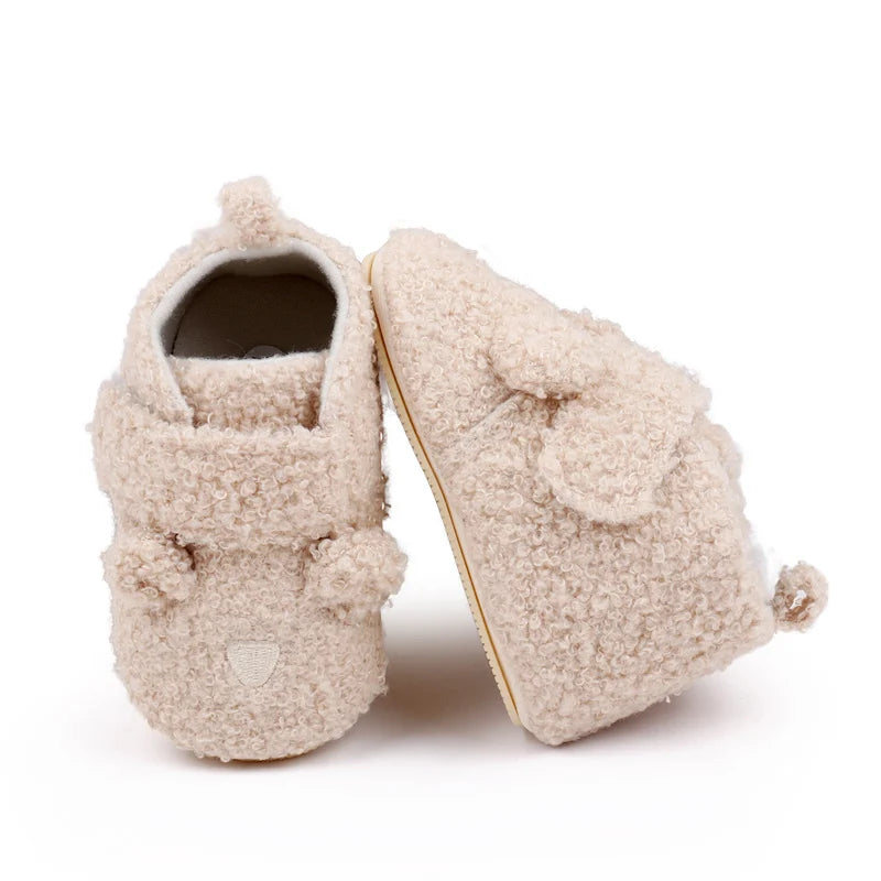 Sile: Adorable and Cozy Baby Winter Boots with Animal Patch