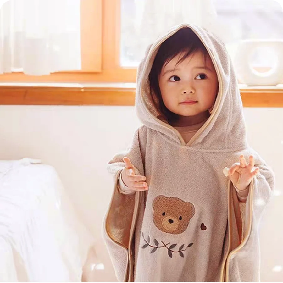 Cocooni: Ultra-Soft Hooded Baby Towel for Maximum Comfort