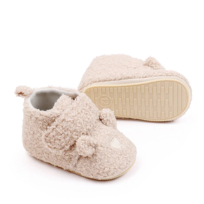 Sile: Adorable and Cozy Baby Winter Boots with Animal Patch